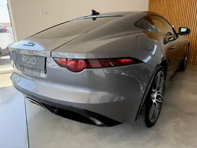 Vendo Jaguar F-Type 2018 - 46000 EUR, 64200 km - AUTO.MOTO.pt