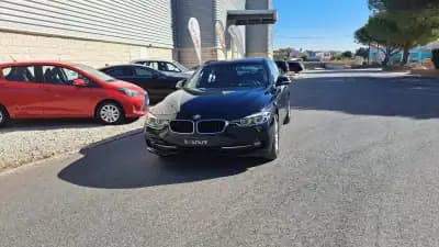 Vendo BMW 320 2018 - 21500 EUR, 131572 km - AUTO.MOTO.pt
