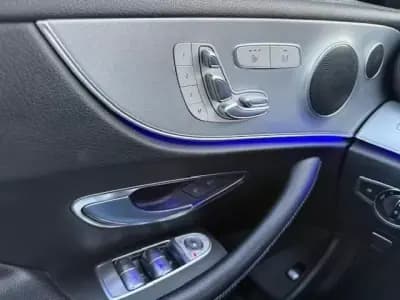 Sell Mercedes-Benz E 220 2017 - 31950 EUR, 241000 km - AUTO.MOTO.pt