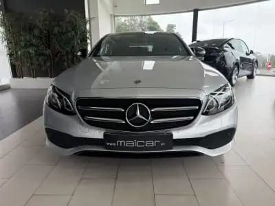 Vendo Mercedes-Benz E 220 2020 - 37900 EUR, 84701 km - AUTO.MOTO.pt
