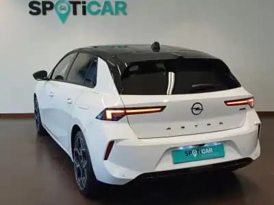 Sell Opel Astra 2023 - 31000 EUR, 11950 km - AUTO.MOTO.pt