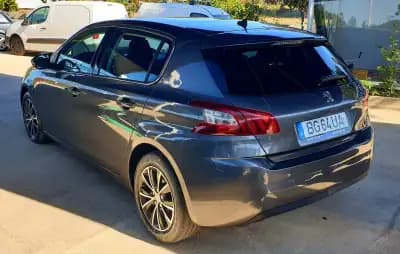 Vendo Peugeot 308 2016 - 10990 EUR, 162027 km - AUTO.MOTO.pt