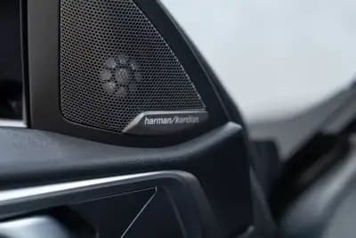 Vendo BMW M4 2021 - 84950 EUR, 54000 km - AUTO.MOTO.pt