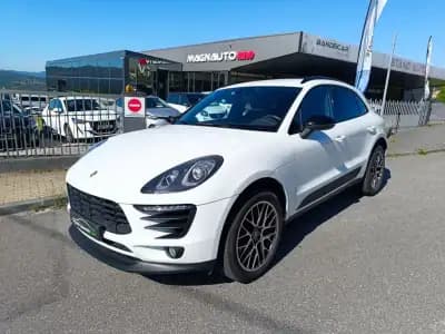 Vendo Porsche Macan 2016 - 47500 EUR, 155000 km - AUTO.MOTO.pt