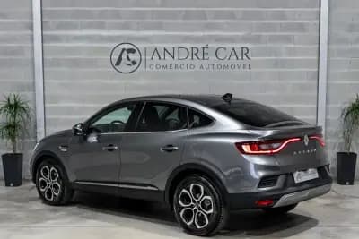 Sell Renault Arkana 2023 - 23450 EUR, 14050 km - AUTO.MOTO.pt