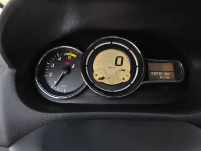 Vendo Renault Mégane Coupe 2011 - 8990 EUR, 234000 km - AUTO.MOTO.pt