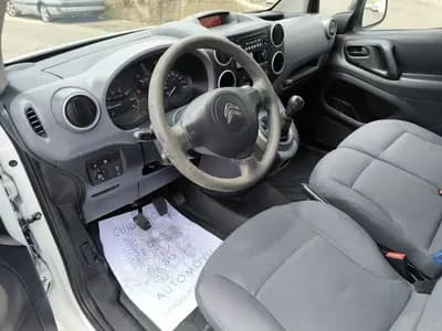 Sell Citroën Berlingo 1.6 HDI L2 3L FRIO + ISOTERMICA 2016 - 14950 EUR, 292742 km - AUTO.MOTO.pt