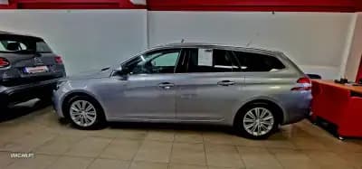 Sell Peugeot 308 SW 2020 - 11950 EUR, 163028 km - AUTO.MOTO.pt