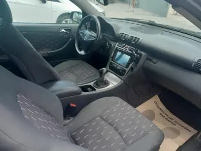 Sell Mercedes-Benz C 220 2001 - 7900 EUR, 280000 km - AUTO.MOTO.pt
