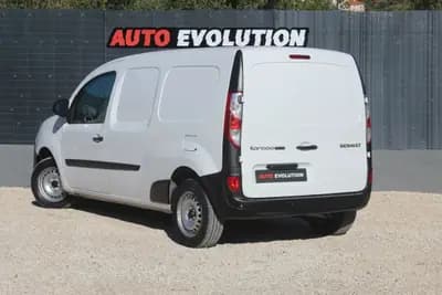 Sell Renault Kangoo 2018 - 10900 EUR, 149000 km - AUTO.MOTO.pt