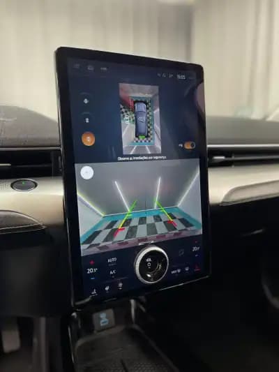 Vendo Ford Mustang Mach-E 2021 - 24999 EUR, 140000 km - AUTO.MOTO.pt