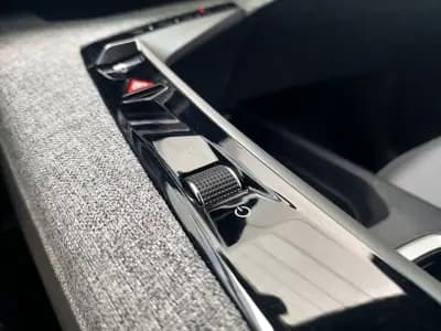 Sell Peugeot 3008 2025 - 36900 EUR, 17966 km - AUTO.MOTO.pt