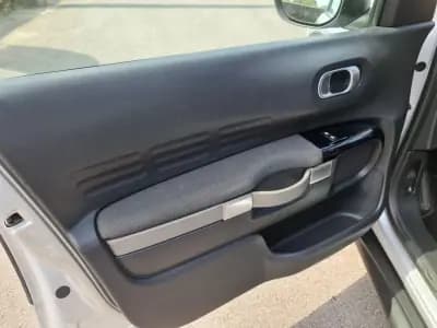 Vendo Citroën C4 Cactus 2016 - 11990 EUR, 108000 km - AUTO.MOTO.pt