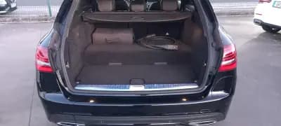 Vendo Mercedes-Benz C 300e 2021 - 31900 EUR, 150000 km - AUTO.MOTO.pt