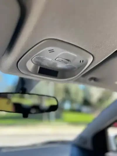 Sell Opel Karl 2019 - 7900 EUR, 106800 km - AUTO.MOTO.pt