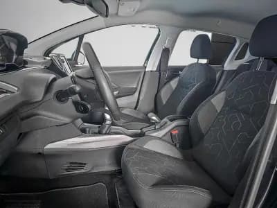 Sell Peugeot 2008 2017 - 14450 EUR, 150000 km - AUTO.MOTO.pt