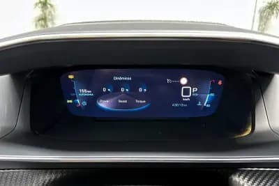 Sell Peugeot 2008 2021 - 18450 EUR, 43013 km - AUTO.MOTO.pt