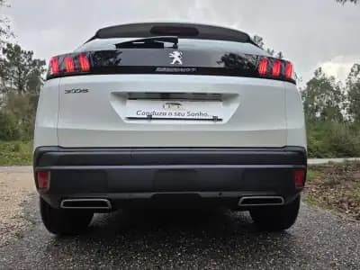 Vendo Peugeot 3008 2021 - 21900 EUR, 148000 km - AUTO.MOTO.pt
