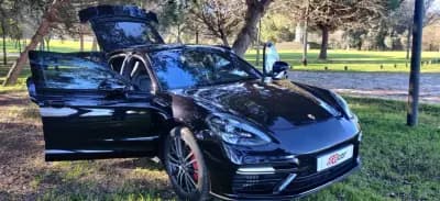 Vendo Porsche Panamera 2017 - 82499 EUR, 62500 km - AUTO.MOTO.pt