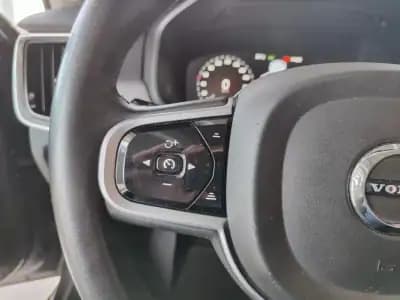 Sell Volvo V90 2018 - 20990 EUR, 188000 km - AUTO.MOTO.pt