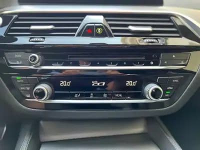 Vendo BMW 530e 2018 - 23450 EUR, 189000 km - AUTO.MOTO.pt