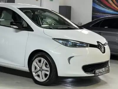 Vendo Renault Zoe 2019 - 9990 EUR, 150000 km - AUTO.MOTO.pt