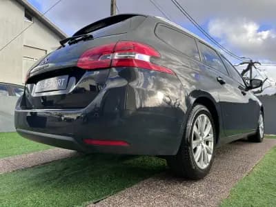 Sell Peugeot 308 SW 2016 - 8900 EUR, 200000 km - AUTO.MOTO.pt