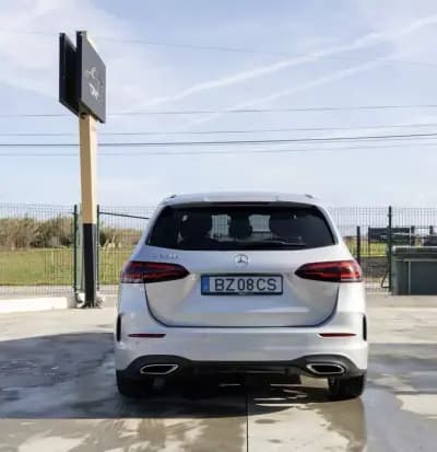 Vendo Mercedes-Benz B 200 2022 - 32900 EUR, 46000 km - AUTO.MOTO.pt
