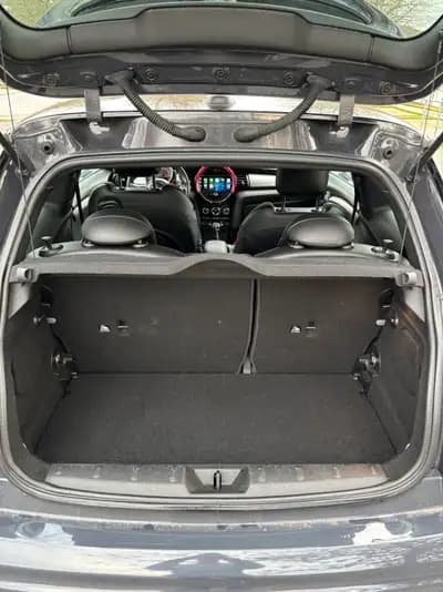 Sell MINI Cooper 2015 - 19000 EUR, 161440 km - AUTO.MOTO.pt