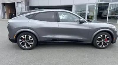 Sell Ford Mustang Mach-E 2023 - 37400 EUR, 15000 km - AUTO.MOTO.pt