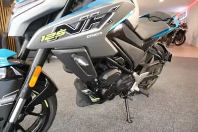 Sell CFMOTO 125NK 2026 - 3481 EUR, 1 km - AUTO.MOTO.pt