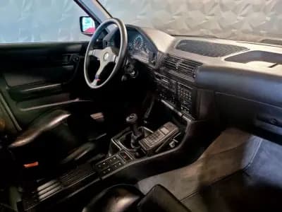 Vendo BMW M5 1989 - 30990 EUR, 203604 km - AUTO.MOTO.pt