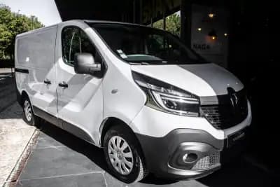Vendo Renault Trafic 1.6 dCi com IVA Dedutível 2014 - 14990 EUR, 265474 km - AUTO.MOTO.pt