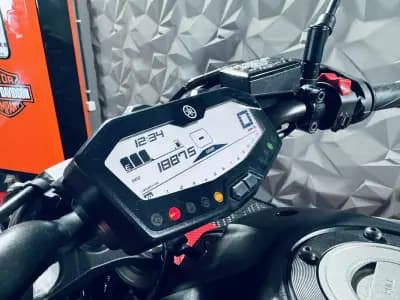 Vendo mota Yamaha V Star 250 2019 - 6250 EUR, 18812 km - AUTO.MOTO.pt