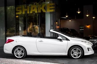 Vendo Peugeot 308 CC 2010 - 10450 EUR, 210184 km - AUTO.MOTO.pt