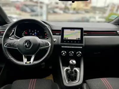 Vendo Renault Clio 2020 - 16950 EUR, 99000 km - AUTO.MOTO.pt