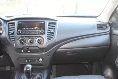 Sell Mitsubishi L200 2022 - 33990 EUR, 13000 km - AUTO.MOTO.pt