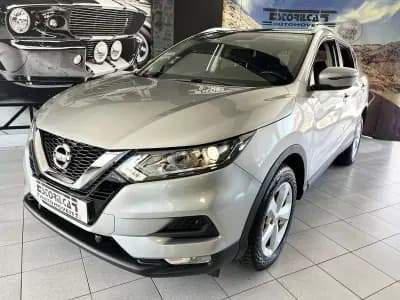 Vendo Nissan Qashqai 2019 - 19600 EUR, 106352 km - AUTO.MOTO.pt