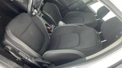 Vendo Ford Focus SW 2019 - 11999 EUR, 150121 km - AUTO.MOTO.pt