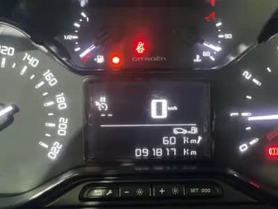 Vendo Citroën C3 2019 - 8999 EUR, 91000 km - AUTO.MOTO.pt