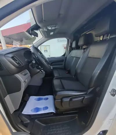 Sell Citroën Jumpy 2021 - 18600 EUR, 156000 km - AUTO.MOTO.pt