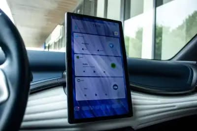 Vendo BYD Atto 3 2023 - 26990 EUR, 24998 km - AUTO.MOTO.pt