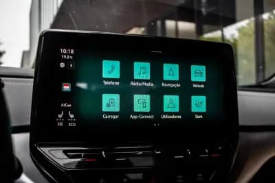 Vendo Volkswagen ID.4 2021 - 26990 EUR, 66500 km - AUTO.MOTO.pt