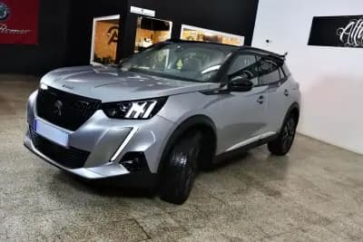 Vendo Peugeot 2008 2021 - 23900 EUR, 30000 km - AUTO.MOTO.pt