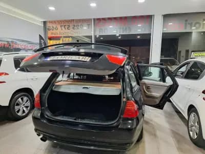 Sell BMW 318 2011 - 8900 EUR, 290000 km - AUTO.MOTO.pt