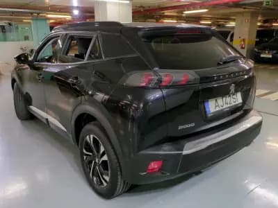 Sell Peugeot 2008 2021 - 23950 EUR, 60357 km - AUTO.MOTO.pt
