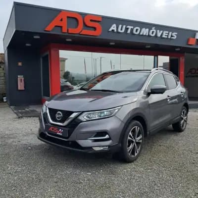 Sell Nissan Qashqai 2018 - 17650 EUR, 57000 km - AUTO.MOTO.pt