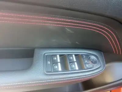 Vendo Renault Arkana 2022 - 24900 EUR, 34000 km - AUTO.MOTO.pt