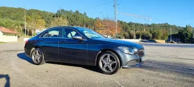 Vendo Mercedes-Benz C 200 2014 - 15750 EUR, 165228 km - AUTO.MOTO.pt