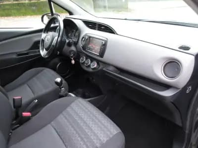 Vendo Toyota Yaris 2016 - 12990 EUR, 151000 km - AUTO.MOTO.pt